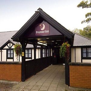 Premier Inn Manchester - Swinton